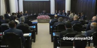 Последнее заседание правительства Армении в Ереване