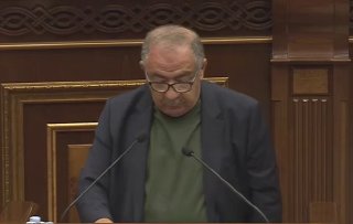 Агван Варданян и Арам Вардеванян на встрече в Вайке