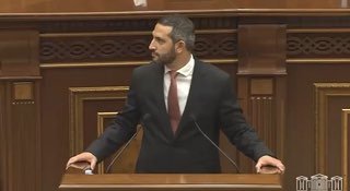 Левон Тер-Петросян на фоне выборов в Вайке