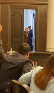 Никол Пашинян на встрече с участниками программы iGorts в правительстве Армении