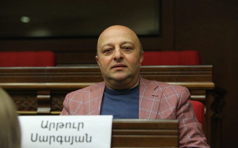 Артур Саргсян, депутат от Вайка, под домашним арестом