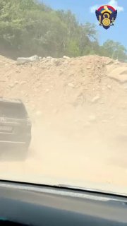 Министр обороны Армении Сурен Папикян на стройплощадке укрепрайона в Вайоц-Дзоре