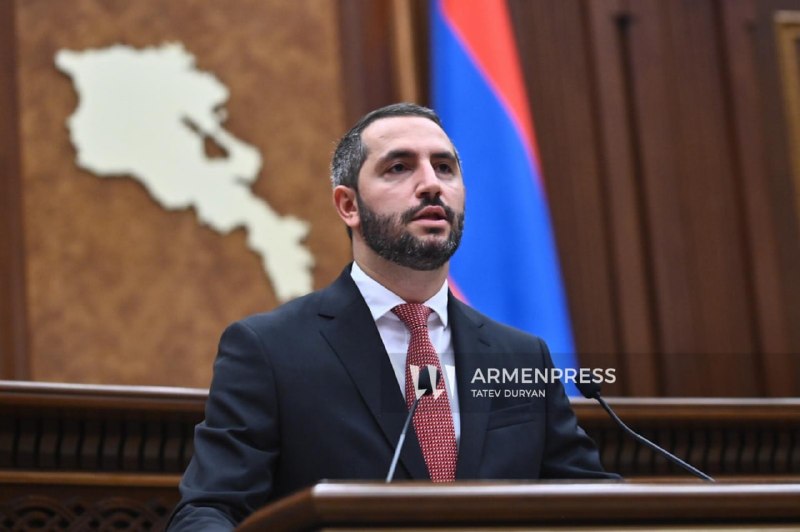 Заседание Национального Собрания Армении, Рубен Рубинян выступает